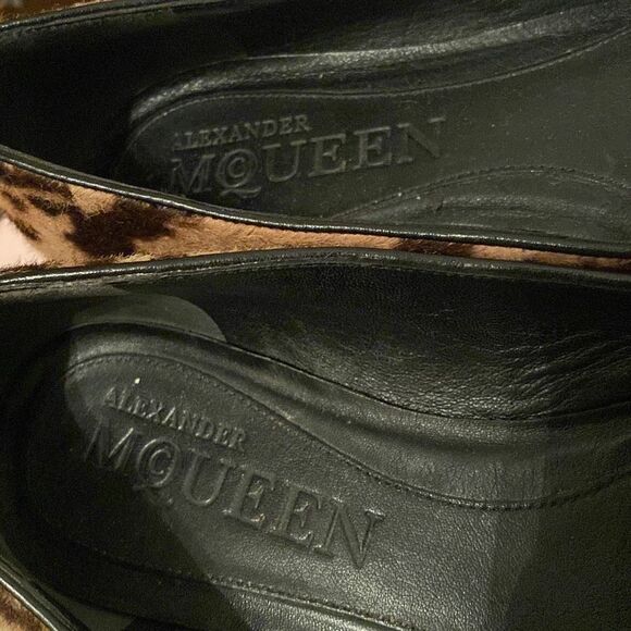 Alexander McQueen ponyhair flats - Picture 5 of 7